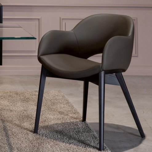 Poltroncina Beetle Struttura Legno Tonin Casa